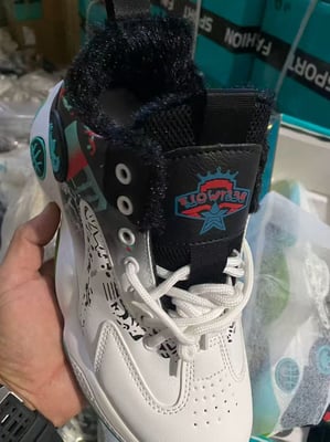 Men's shoes.jpg